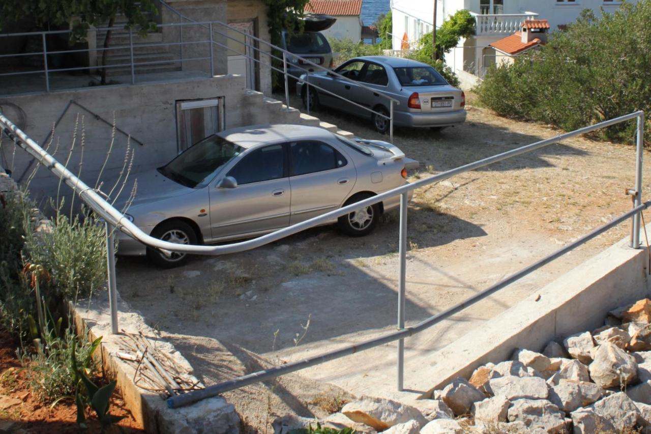 Apartments With A Parking Space Sali, Dugi Otok - 8181 Esterno foto